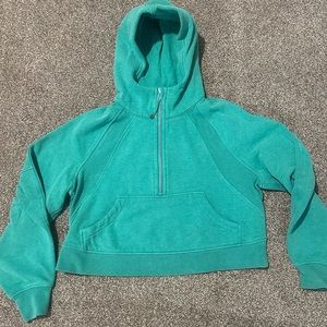 COPY - Lululemon xs/sm hoodie perfect spring color